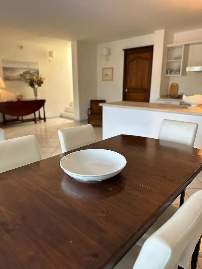 Chia Villas Italien